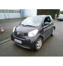 Pare choc avant TOYOTA IQ Photo n°9