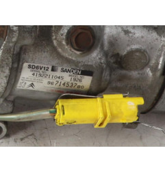 Compresseur clim PEUGEOT 206+ Photo n°9