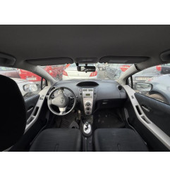 Feu arriere principal droit (feux) TOYOTA YARIS 2 Photo n°16