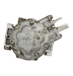 Compresseur clim DACIA DUSTER 1 Photo n°5