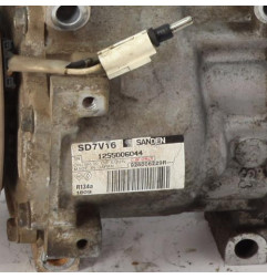 Compresseur clim DACIA DUSTER 1 Photo n°8