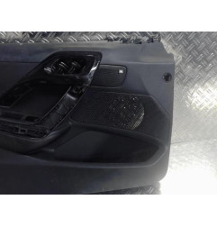 Panneau de porte avant gauche PEUGEOT 208 1