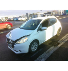 Panneau de porte avant gauche PEUGEOT 208 1 Photo n°8