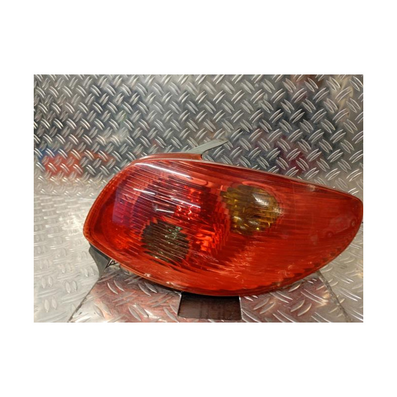 Feu arriere principal droit (feux) PEUGEOT 206 Photo n°2