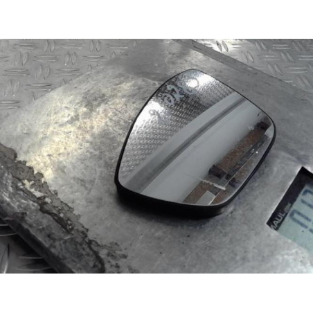 Glace retroviseur gauche PEUGEOT 208 1