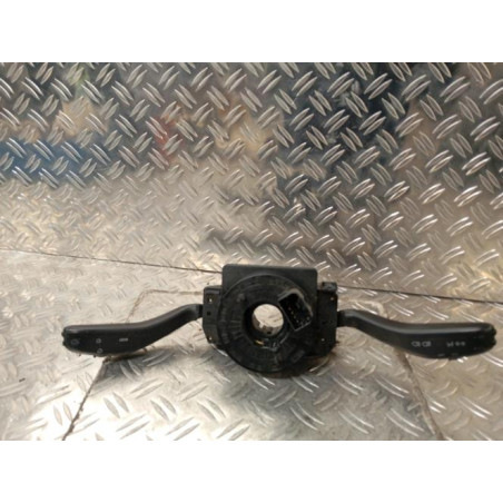 Com (Bloc Contacteur Tournant+Commodo Essuie Glace+Commodo Phare) VOLKSWAGEN POLO 4