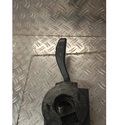 Com (Bloc Contacteur Tournant+Commodo Essuie Glace+Commodo Phare) VOLKSWAGEN POLO 4 Photo n°4