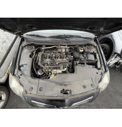 Malle/Hayon arriere TOYOTA AVENSIS 2 Photo n°11