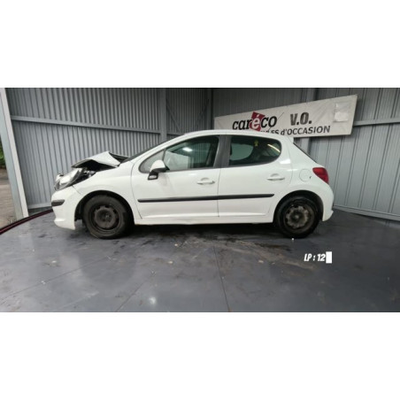 Feu arriere stop central PEUGEOT 207 Photo n°1