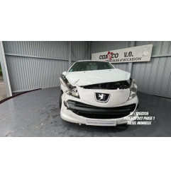 Feu arriere stop central PEUGEOT 207 Photo n°8