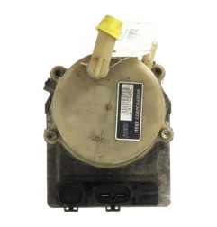 Pompe de direction MAZDA 3 2 Photo n°5