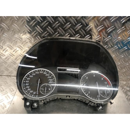 Compteur MERCEDES CLASSE A 176 Photo n°1