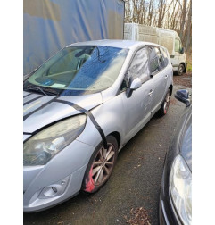 Ecran GPS RENAULT GRAND SCENIC 3 Photo n°9