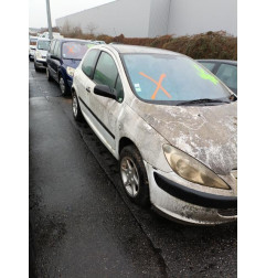 Boitier servitude moteur (BSM) PEUGEOT 307 Photo n°10