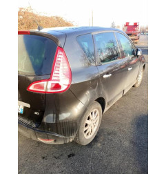 Feu arriere principal droit (feux) RENAULT SCENIC 3 Photo n°9