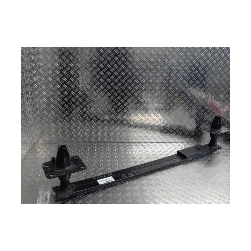 Renfort pare choc avant (traverse) PEUGEOT 5008 1