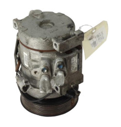 Compresseur clim TOYOTA HI-ACE 2 Photo n°1