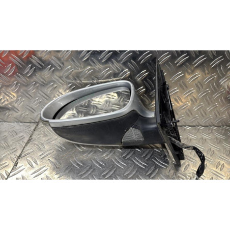 Retroviseur gauche VOLKSWAGEN PASSAT 5