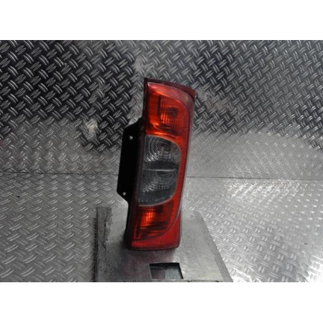 Feu arriere principal droit (feux) PEUGEOT BIPPER Photo n°1