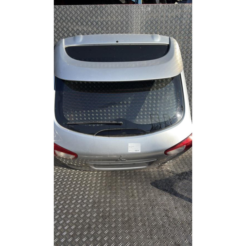 Malle/Hayon arriere MITSUBISHI LANCER 5