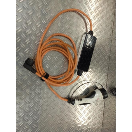 Chargeur (Voiture électrique) KIA XCEE-D Photo n°3