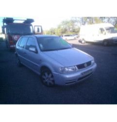 Feu arriere principal droit (feux) VOLKSWAGEN POLO 3 Photo n°7