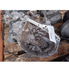 Boite de vitesses PEUGEOT 208 1