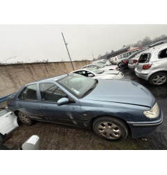 Feu arriere principal gauche (feux) PEUGEOT 406 Photo n°9