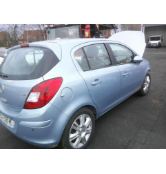 Feu arriere principal gauche (feux) OPEL CORSA D Photo n°11