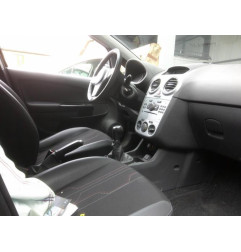 Feu arriere principal droit (feux) OPEL CORSA D Photo n°7