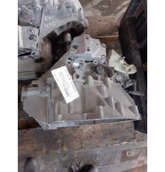 Boite de vitesses PEUGEOT 208 1 Photo n°1