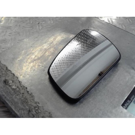 Glace retroviseur gauche FORD FOCUS 2