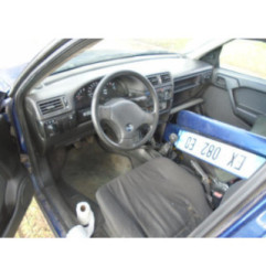 Optique avant secondaire droit (feux)(clignotant) OPEL VECTRA A Photo n°10