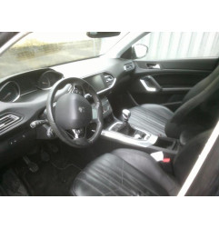 Anti brouillard droit (feux) PEUGEOT 308 2 SW Photo n°7