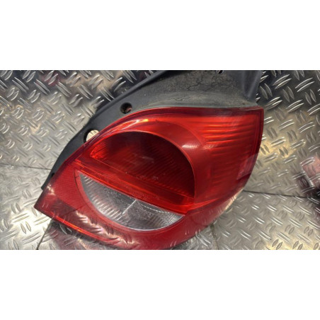 Feu arriere principal droit (feux) RENAULT CLIO 3 Photo n°2