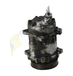 Compresseur clim CITROEN C8 Photo n°3