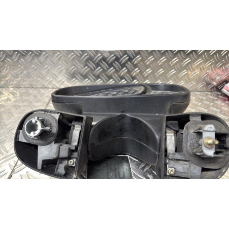 Retroviseur droit OPEL VIVARO 1