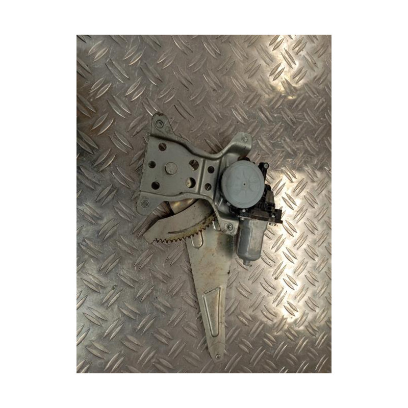 Moteur leve vitre arriere gauche SUZUKI SWIFT 3