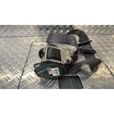 Ceinture avant gauche AUDI A4 2 Photo n°1