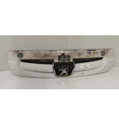 Calandre PEUGEOT PARTNER 1 Photo n°1