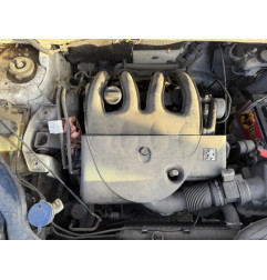 Calandre PEUGEOT PARTNER 1 Photo n°8