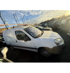 Calandre PEUGEOT PARTNER 1 Photo n°10