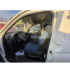 Calandre PEUGEOT PARTNER 1 Photo n°11