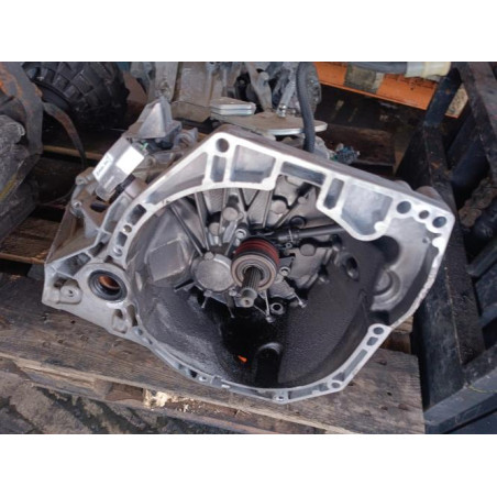 Boite de vitesses DACIA DUSTER 1