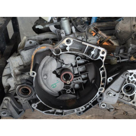 Boite de vitesses OPEL CORSA D Photo n°1