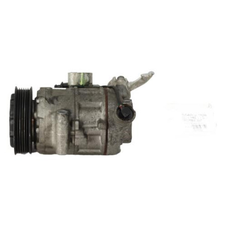 Compresseur clim VOLKSWAGEN POLO 4