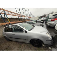 Compresseur clim VOLKSWAGEN POLO 4 Photo n°15