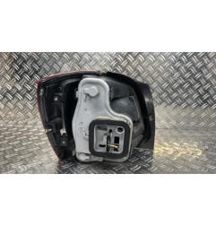 Feu arriere principal droit (feux) VOLKSWAGEN POLO 5 Photo n°4