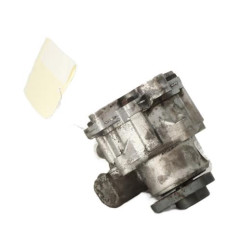 Pompe de direction AUDI A6 1 Photo n°3