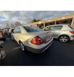 Capot MERCEDES CLASSE E 211 Photo n°14